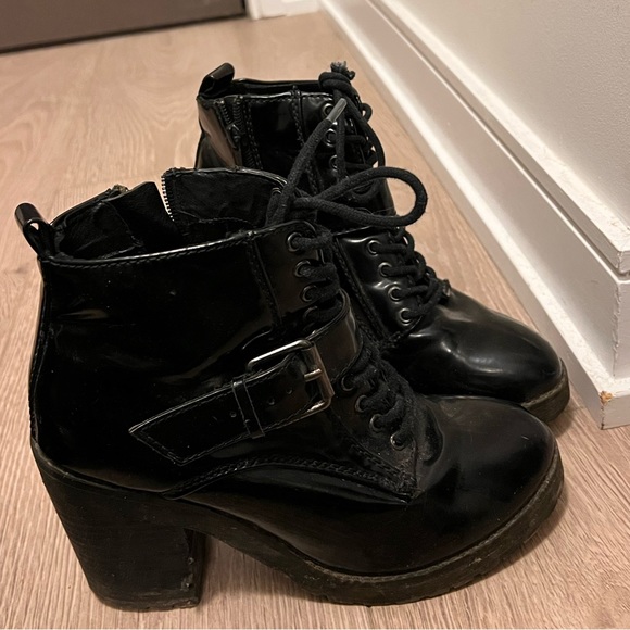 HEELED BOOTIES - Picture 1 of 1